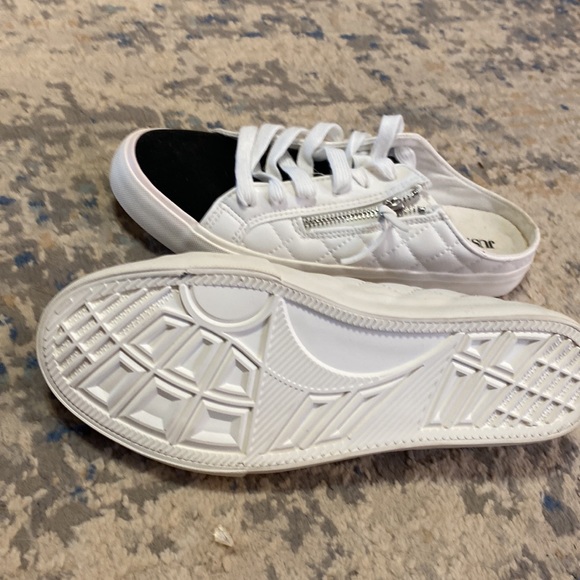 Black and white slip on - Picture 3 of 3